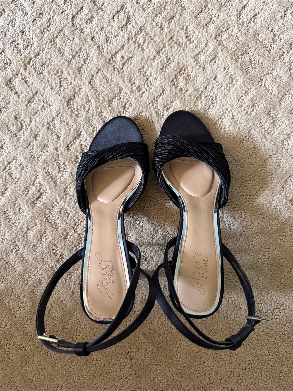 Jewel Badgley Mischka Black Twisted-Knot Ankle-Strap Heels
